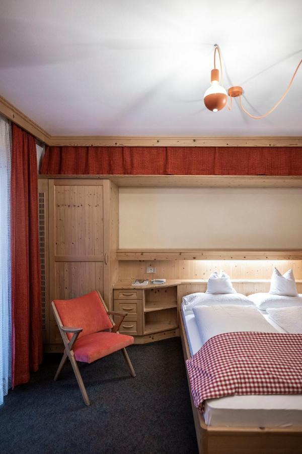 Hotel Garni Reider Sexten Esterno foto