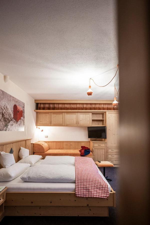 Hotel Garni Reider Sexten Esterno foto